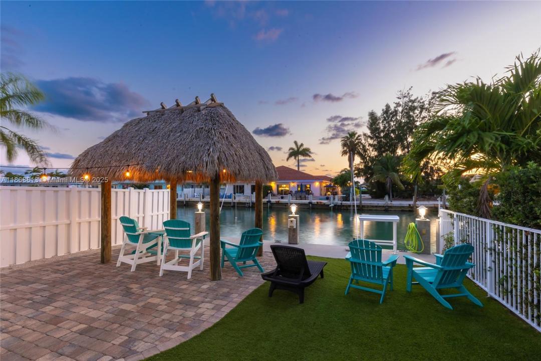 431 5th St, Key Colony, Флорида 33051, Соединенные Штаты