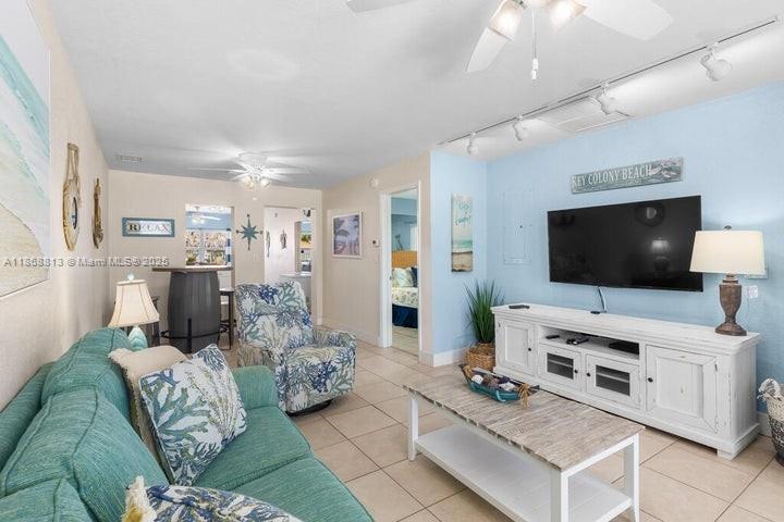 431 5th St, Key Colony, Флорида 33051, Соединенные Штаты