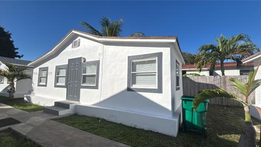 344 NW 53rd St, Miami, Florida 33127, USA
