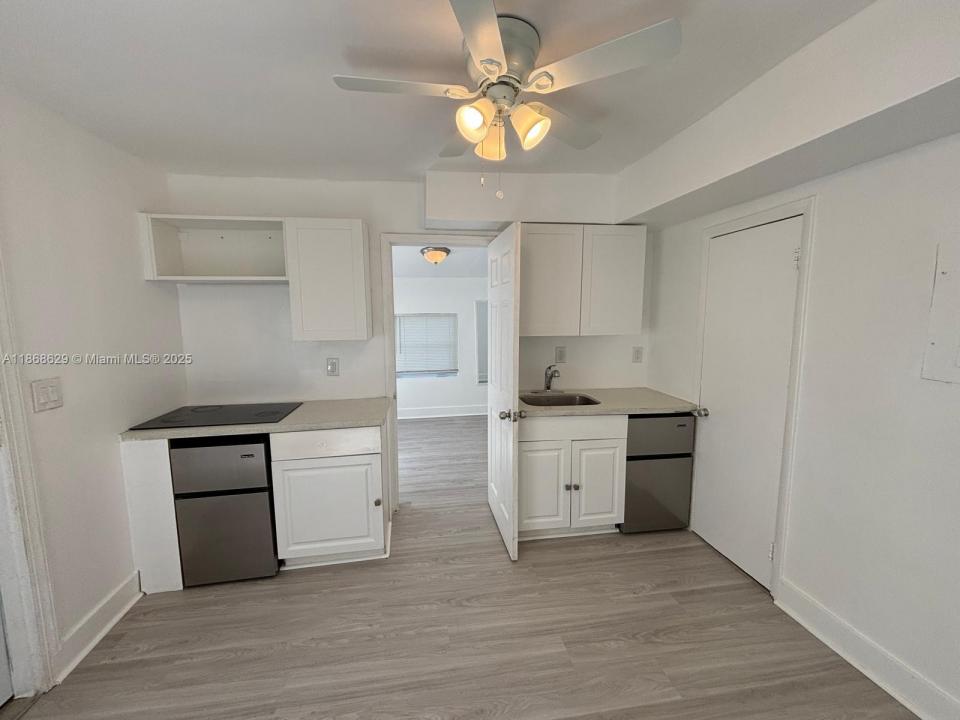 344 NW 53rd St, Miami, פלורידה 33127, ארצות הברית של אמריקה 