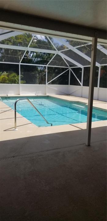 963 SE Atlantus Ave, Port St. Lucie, フロリダ 34983, アメリカ合衆国