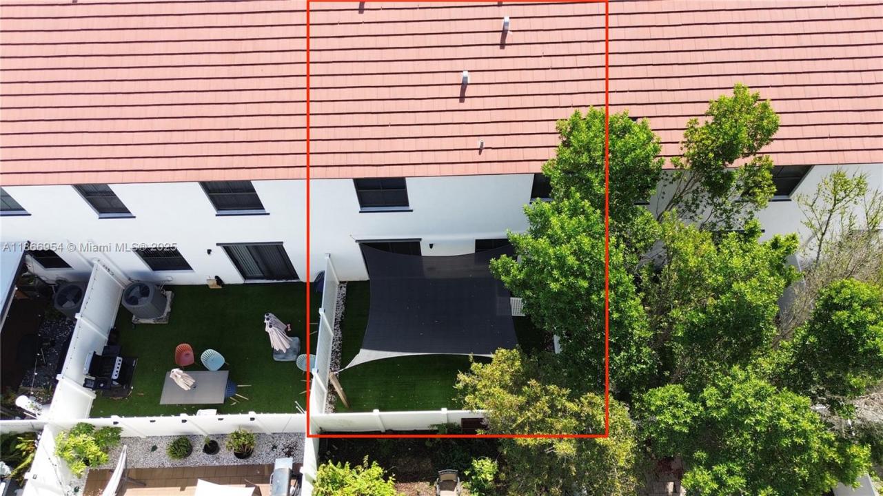 10348 W 33rd Ln, Hialeah, Florida 33018, Estados Unidos