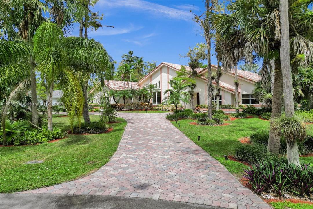 4955 NW 81st Ave, Coral Springs, Florida 33067