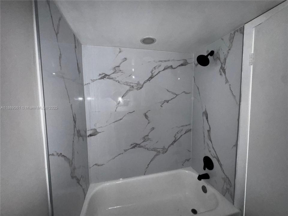 5780 Rock Island Rd 375, Tamarac, Florida 33319