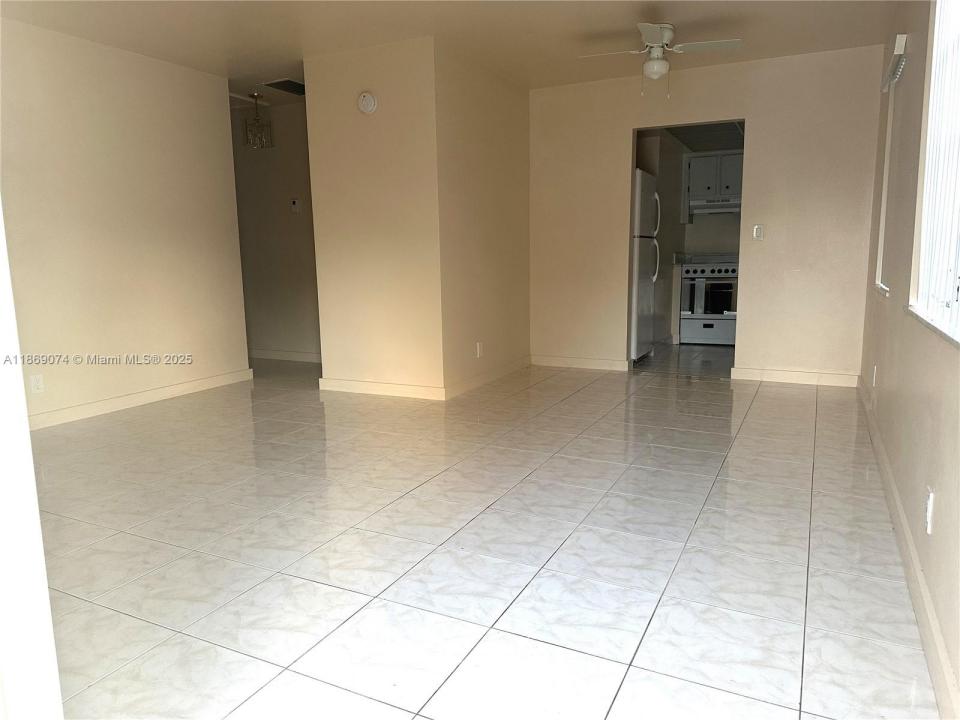 716 SE 16th St 4, Fort Lauderdale, Florida 33316