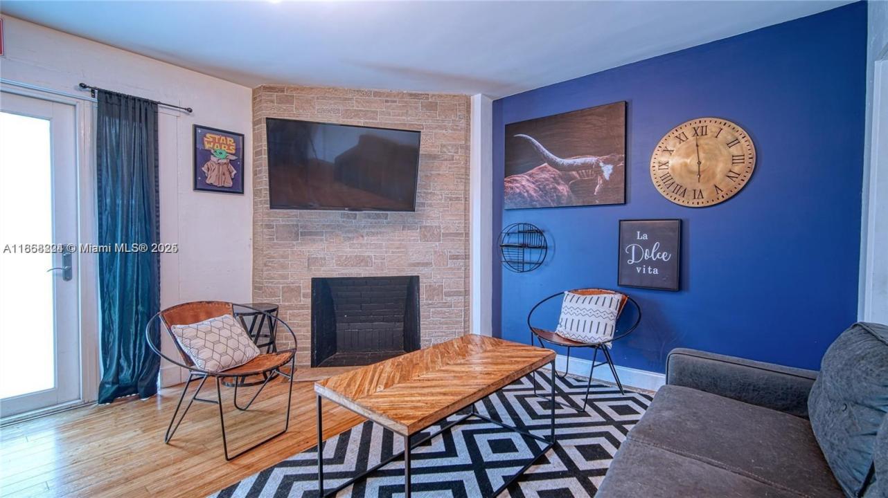 2614 Monroe St, Hollywood, 플로리다 33020, 미국