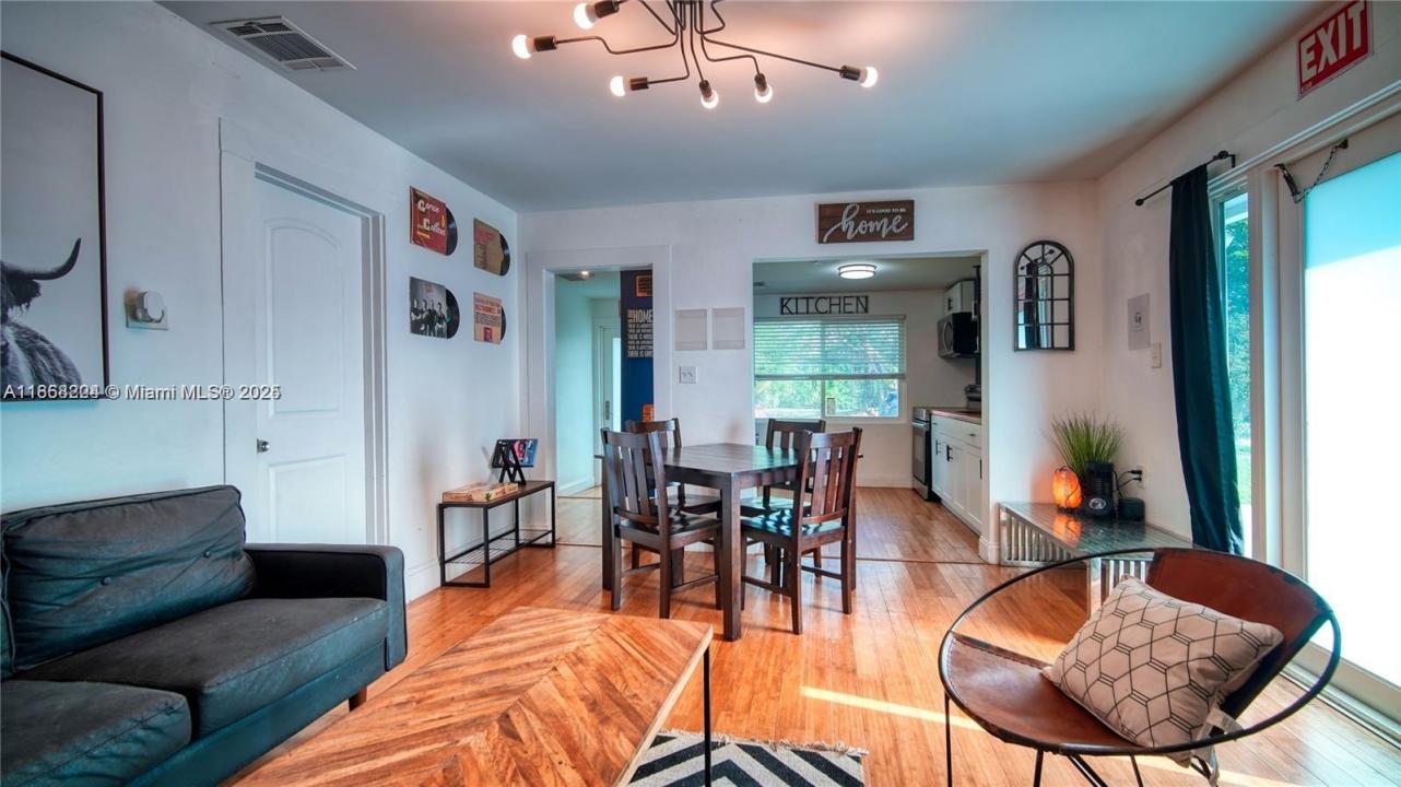 2614 Monroe St, Hollywood, 플로리다 33020, 미국