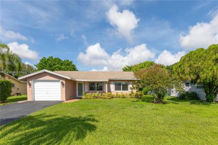 7003 NW 99th Ave, Tamarac, Florida 33321