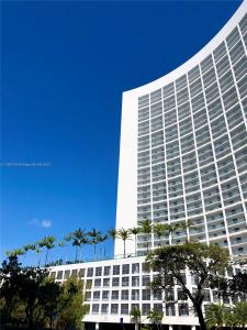 601 NE 36th St 1408, Miami, Florida 33137, USA