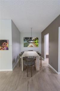5840 NE 22nd Way 728, Fort Lauderdale, Florida 33308, USA