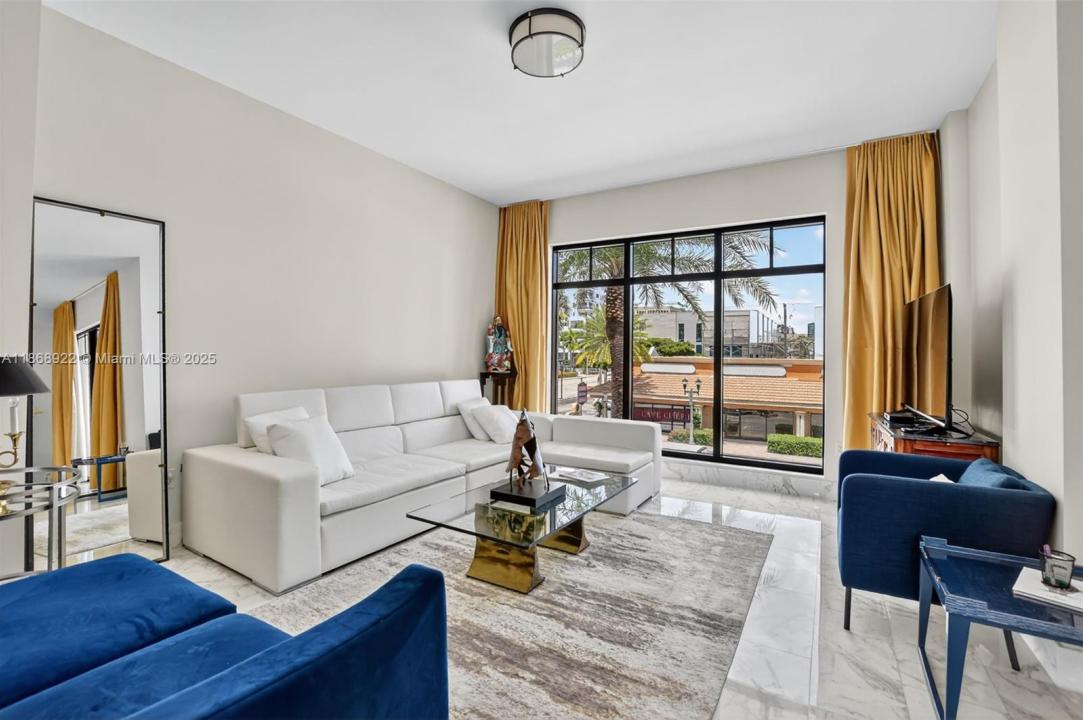 200 E Palmetto Park Rd 16, Boca Raton, Florida 33432