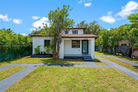 742 NW 70th St 1, Miami, Florida 33150, USA