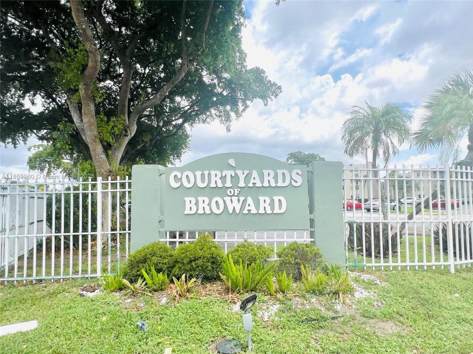 1810 SW 81st Ave 2201, North Lauderdale, Флорида 33068, Соединенные Штаты