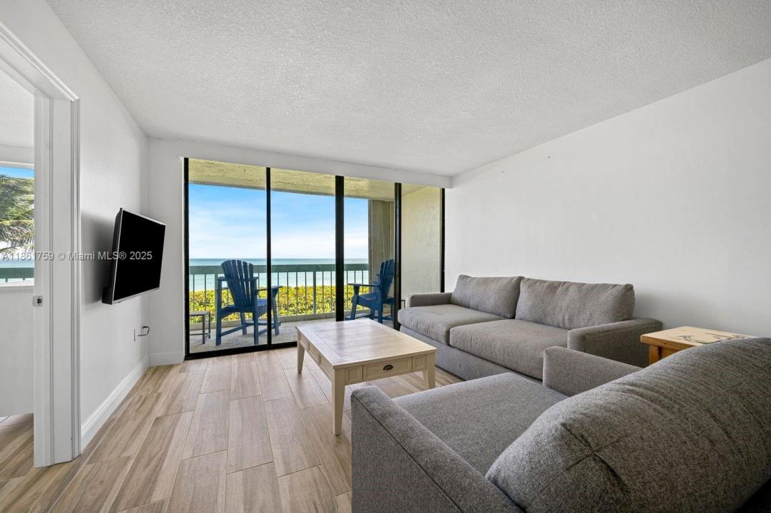 9940 S Ocean Dr 202, Jensen Beach, Floryda 34957, USA