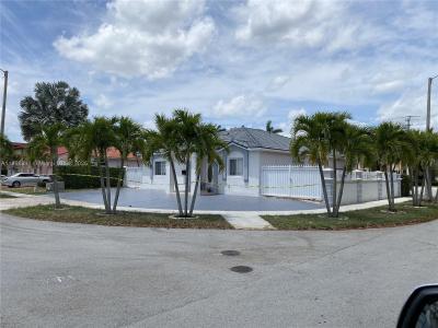 16331 SW 56th Ter, Miami, Florida 33193, USA