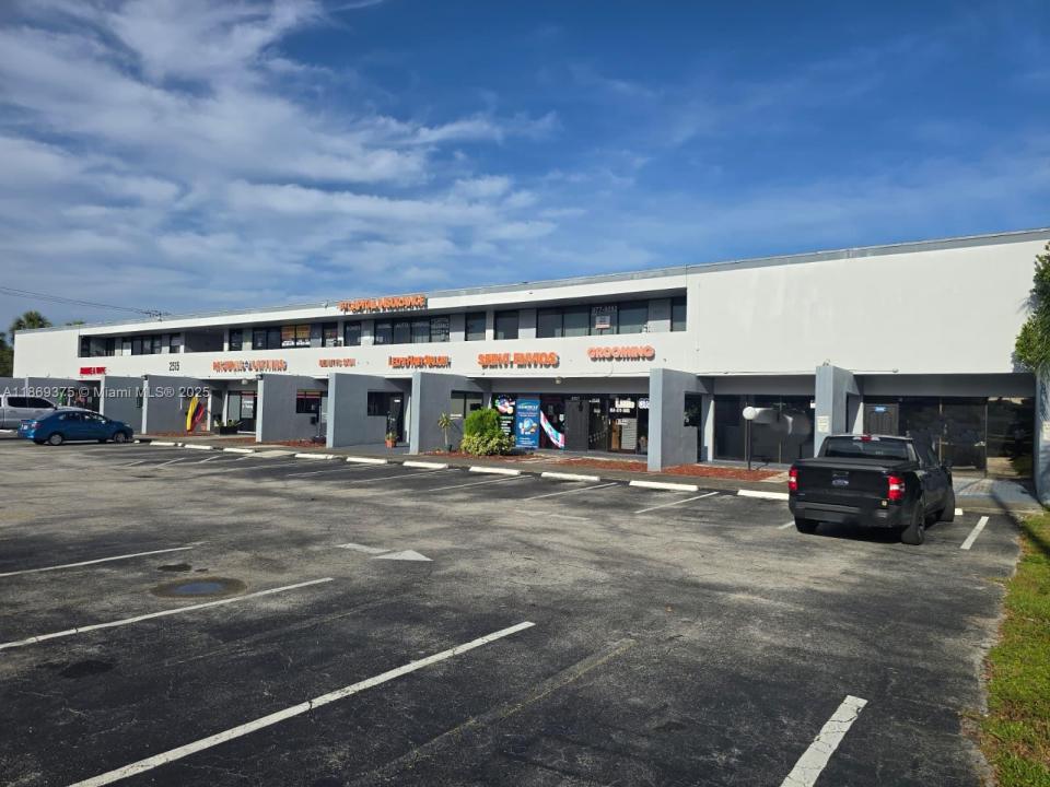 2501 N State Road 7 215/216, Margate, Florida 33063