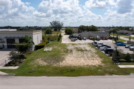 4337 & 4339 SW 9TH AVE, Cape Coral, Florida 33914, Stati Uniti