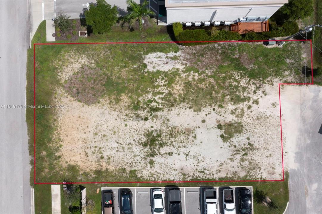 4337 & 4339 SW 9TH AVE, Cape Coral, Florida 33914