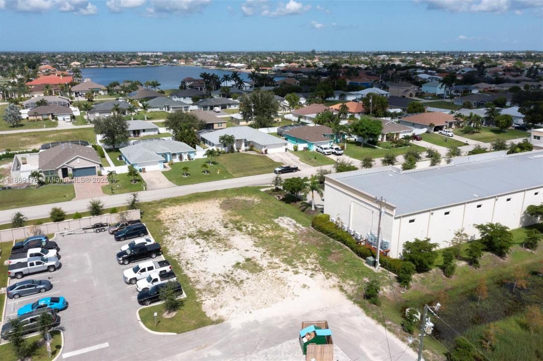 4337 & 4339 SW 9TH AVE, Cape Coral, Florida 33914