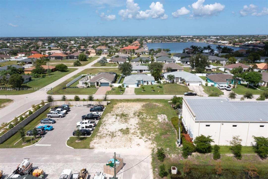4337 & 4339 SW 9TH AVE, Cape Coral, Florida 33914
