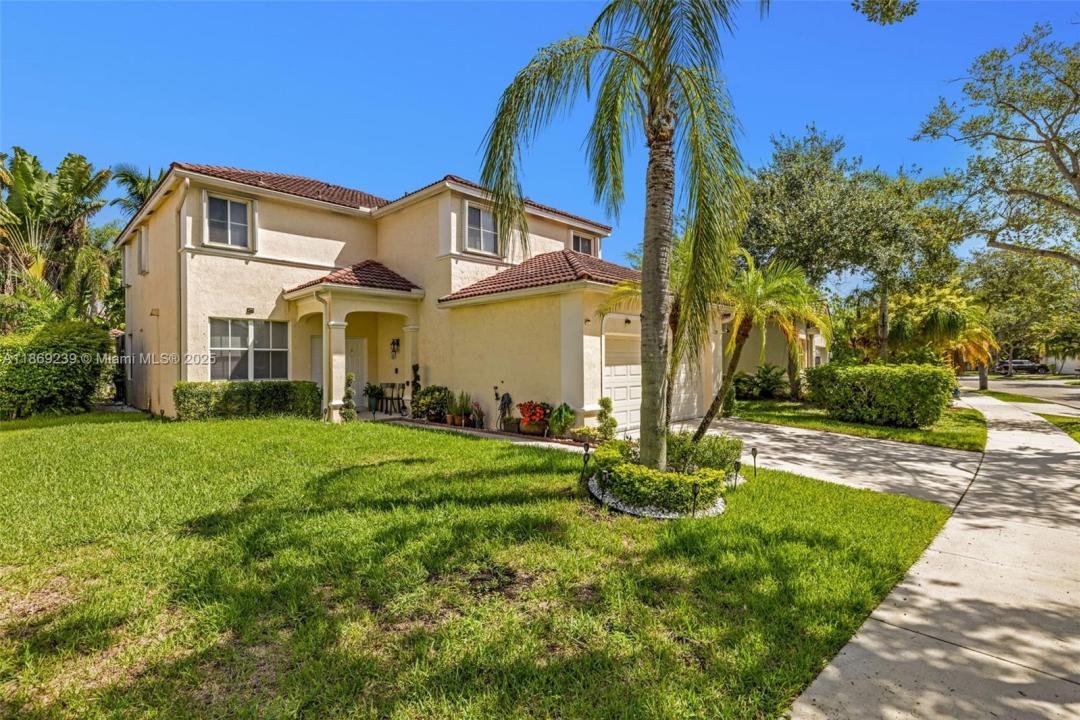 636 Vista Meadows Dr, Weston, Florida 33327, USA