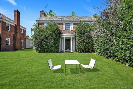 30 & 16 Beechwood Drive, Hempstead, Nova Iorque 11559, Estados Unidos