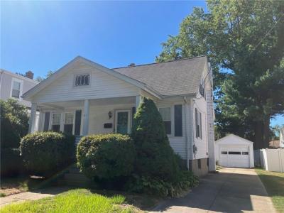 83 Mountain Avenue, East Providence, Rhode Island 02915, États-Unis