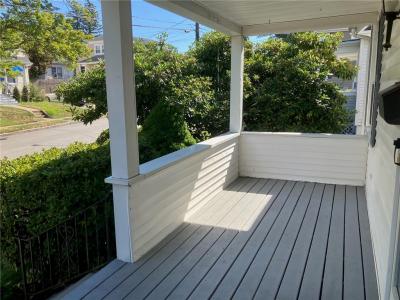 83 Mountain Avenue, East Providence, Rhode Island 02915, États-Unis