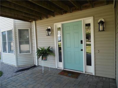14 Juniper Avenue, Westerly, Rhode Island 02891, USA
