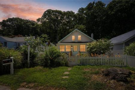 69 Overlook Drive, ワーウィック, ロードアイランド 02818, アメリカ合衆国