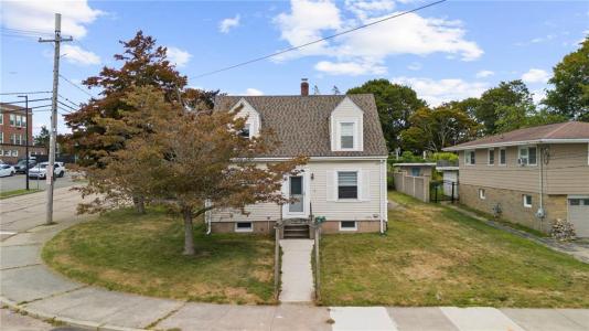9 Ward Avenue, Westerly, Rhode Island 02891, USA