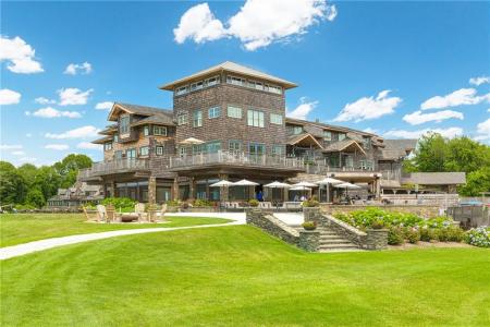 125 Cory's Lane, Portsmouth, Rhode Island 02871, USA