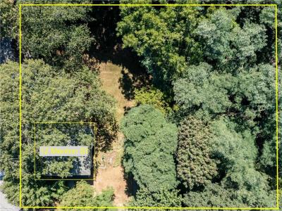 12 Manton Street, Warwick, רוד איילנד 02818, ארצות הברית של אמריקה 