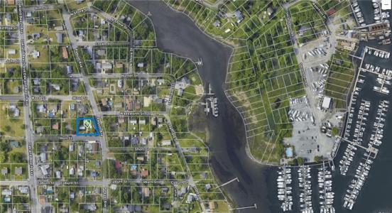 235 Pequot Avenue, Warwick, Rhode Island 02889, Estados Unidos