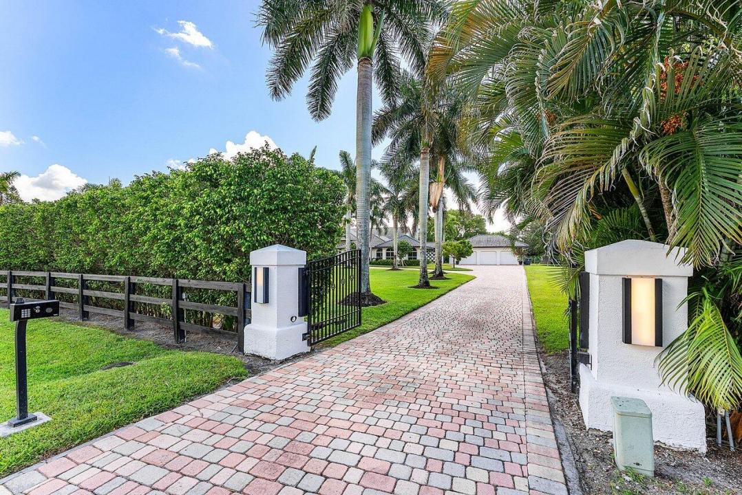 14559 Draft Horse Lane, Paddock Park 2 OF WELLINGTON, Wellington, Florida 33414, Stati Uniti