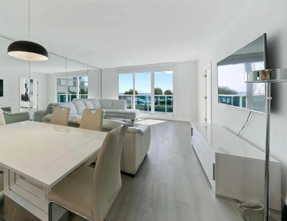 2301 Collins Ave 338, Roney Palace Condo, Miami Beach, Florida 33139