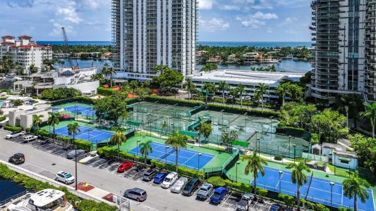 19707 Turnberry Way TS-2, Turnberry Isle North, Aventura, Florida 33180