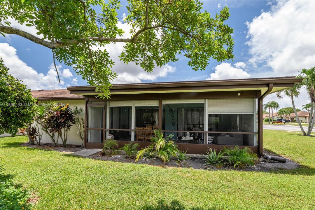 Green Acres, Florida 33463, USA