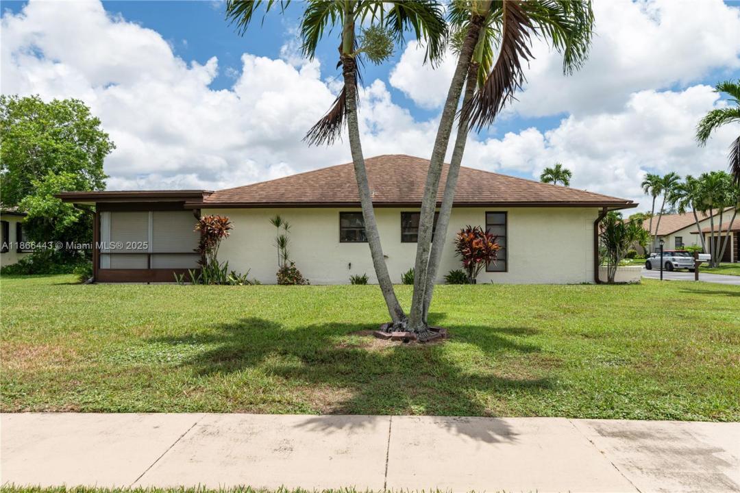 Green Acres, Florida 33463, USA