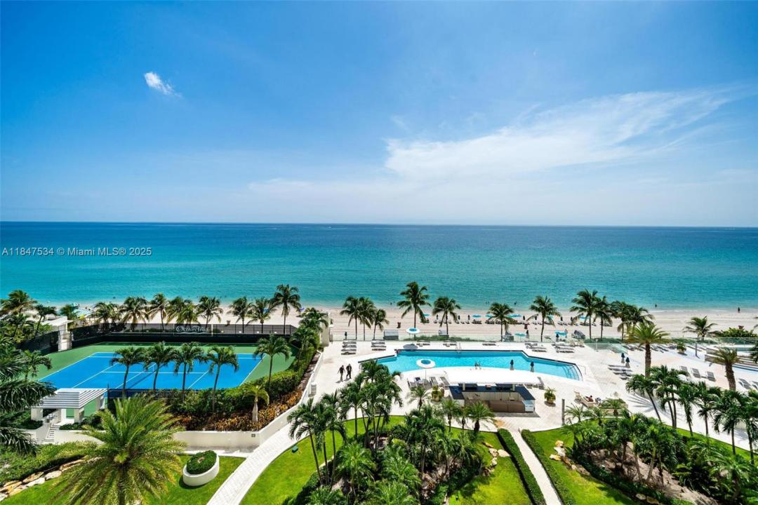19111 Collins Ave 704, Sunny Isles Beach, Florida 33160, Stati Uniti