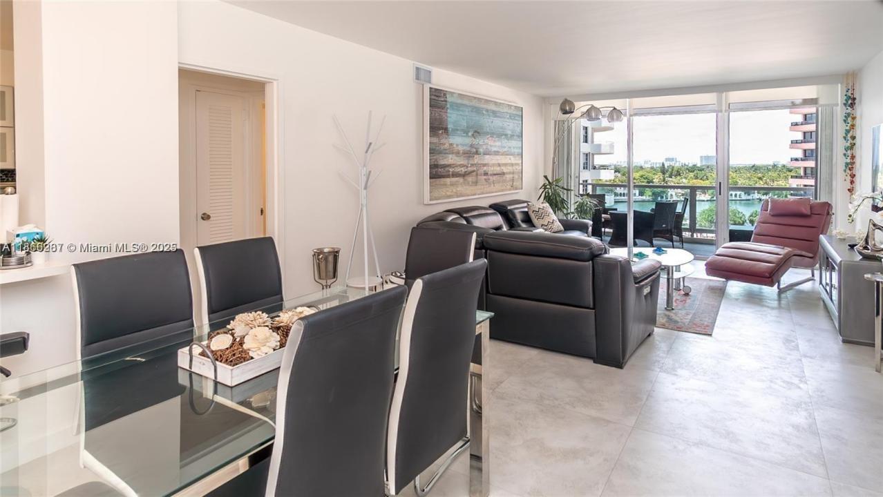 5161 Collins Ave 811, Miami Beach, Флорида 33140, Соединенные Штаты