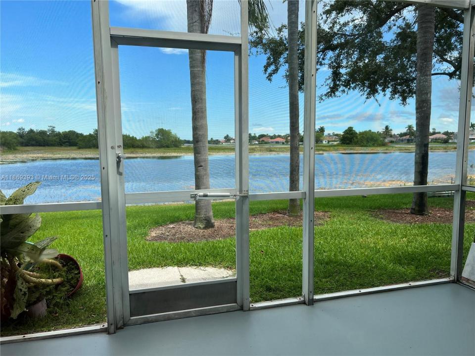 1816 Salerno Cir, Weston, Флорида 33327, Соединенные Штаты