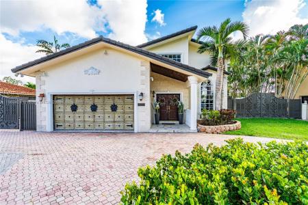 10298 NW 130th St, Hialeah Gardens, Florida 33018, HOA KỲ