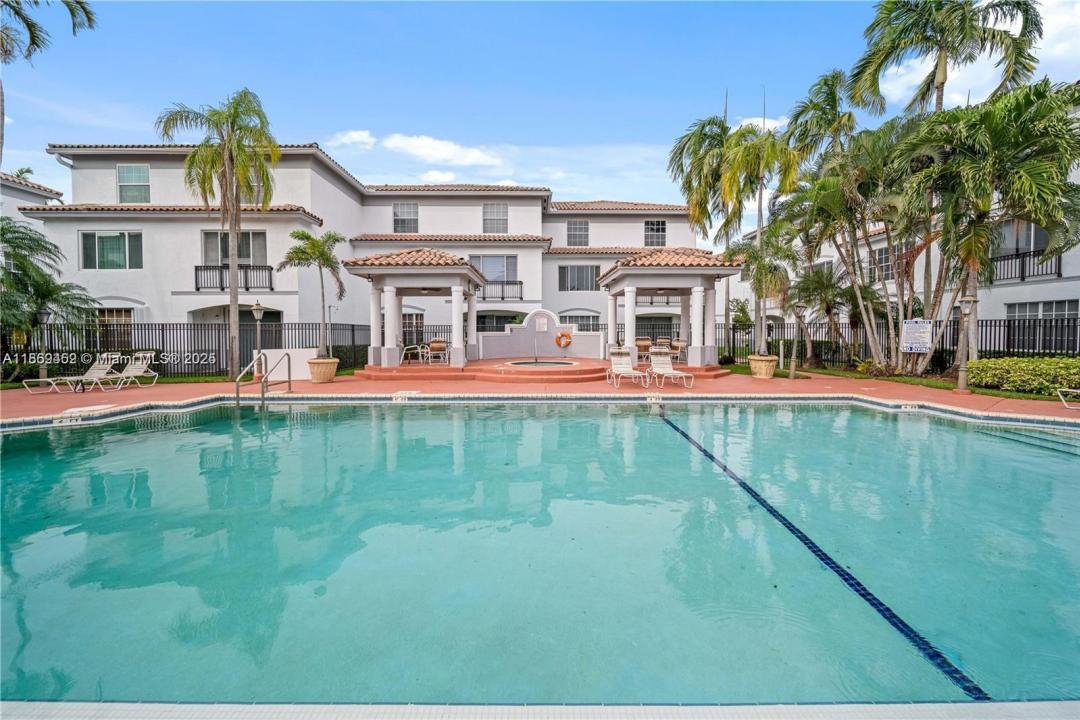 751 SW 148th Ave 1006, Sunrise, Floryda 33325, USA