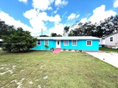 2003 Roseland Ave, Sebring, Florida 33870, USA