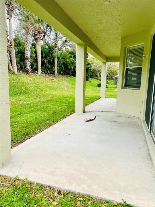 832 SW Rocky Bayou Ter, Saint Lucie West, Florida 34986