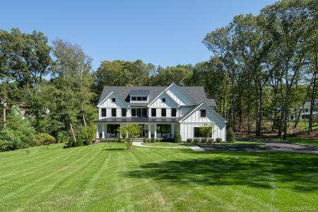 64 Saw Mill Road, Huntington, New York 11724, États-Unis