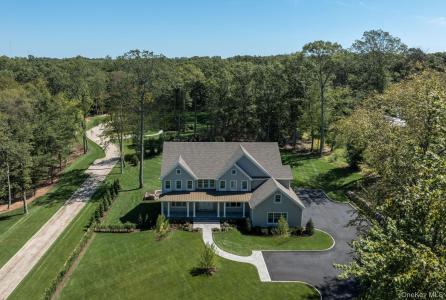 68 Saw Mill Road, Huntington, Nova Iorque 11724, Estados Unidos