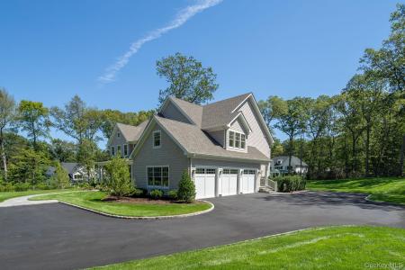 68 Saw Mill Road, Huntington, Nova Iorque 11724, Estados Unidos