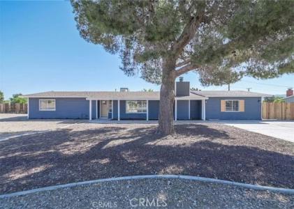 Pine Ridge Avenue, Apple Valley, קליפורניה 92307, ארצות הברית של אמריקה 